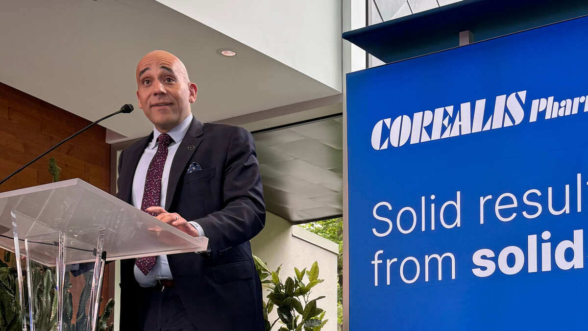 Christopher Skeete celebrates Corealis Pharma's 15,000 sq. ft. laboratory expansion